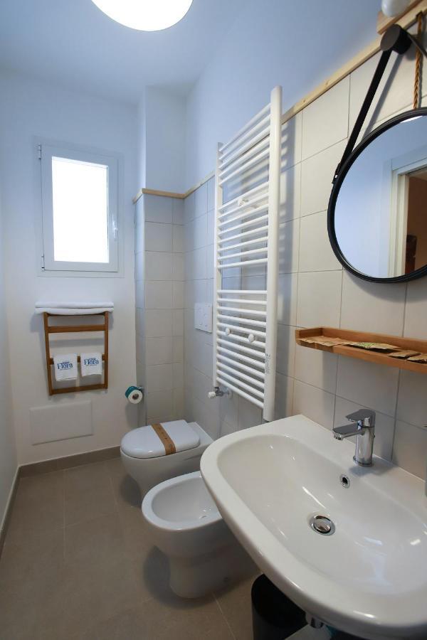 Casa Flora - Bed And Breakfast Torre San Giovanni Ugento Esterno foto